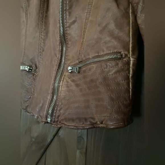 Forever 21 Faux Leather Moto Bomber Jacket - Picture 4 of 14